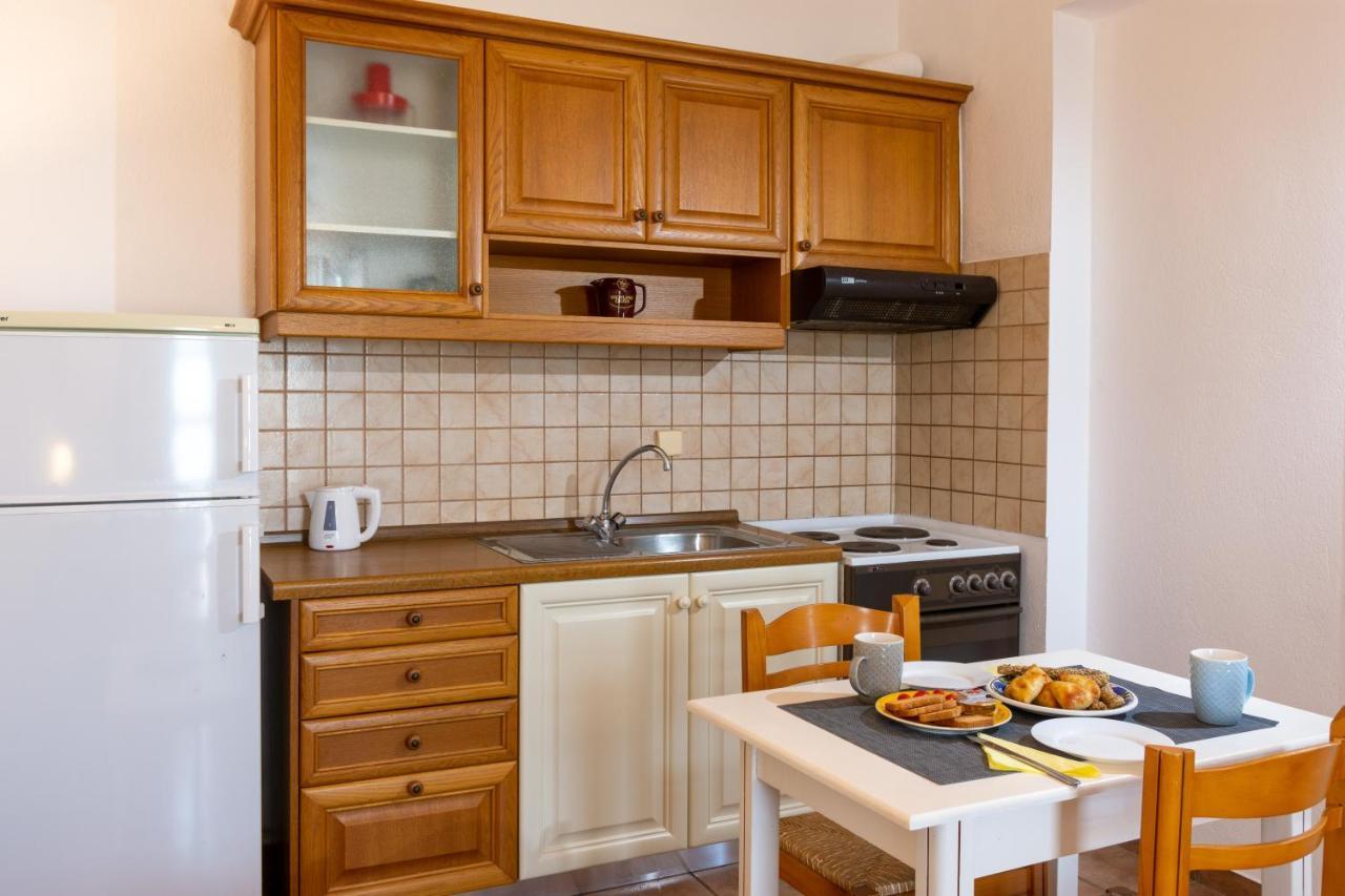 Elounda Anemelia Apartments Extérieur photo